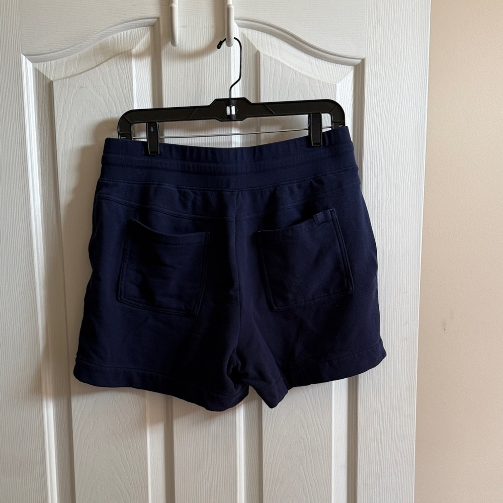 🌸 Tommy Bahama: Navy Drawstring Shorts - Picture 6 of 7